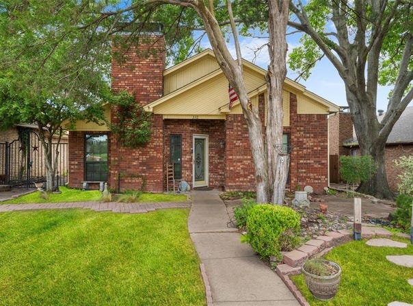 332 Bryant Lane, Cedar Hill, TX 75104