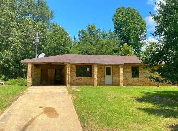 1846 Loring Road, Camden, MS 39045
