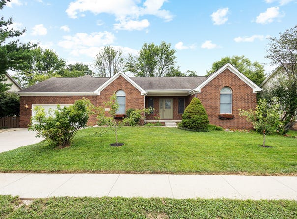 3244 Skyview Court, Columbus, IN 47203