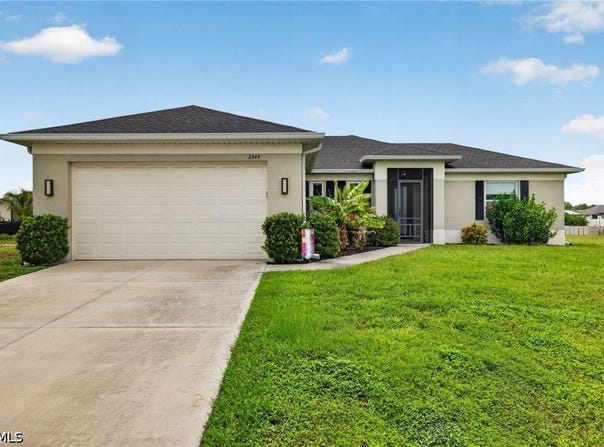 2344 NW 38th Avenue, Cape Coral, FL 33993