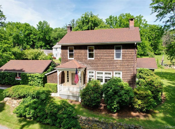 9 Iron Forge Road, Warwick, NY 10990