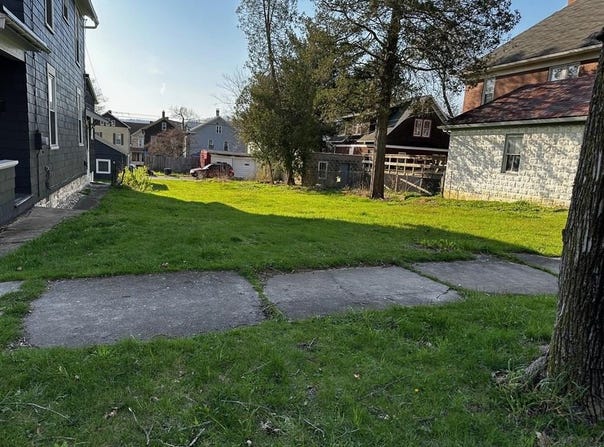 409 Linden Ave, Johnstown, PA 15902