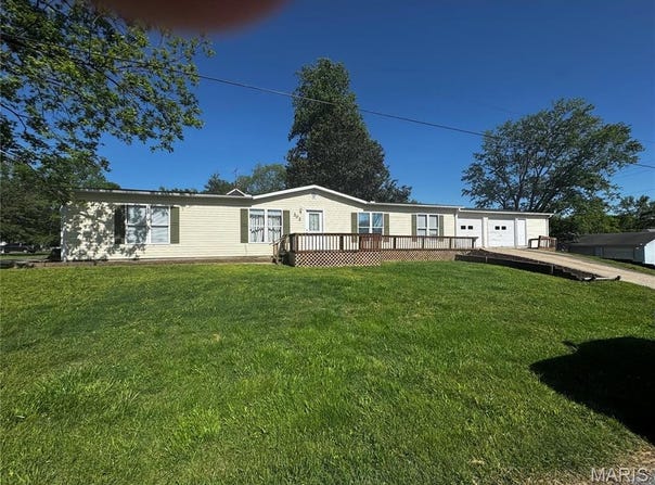 302 E 5th Street, Scott City, MO 63780