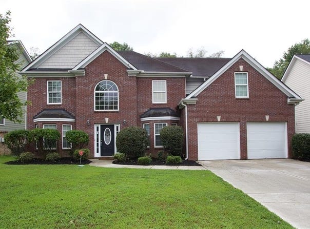 3991 Oak Field Drive, Loganville, GA 30052