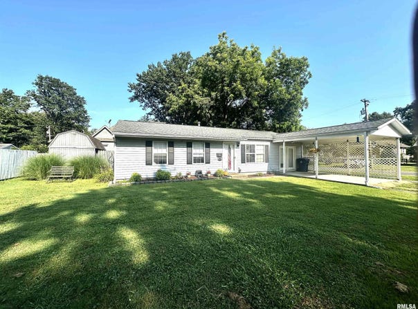 610 SHORT Street, Centralia, IL 62801