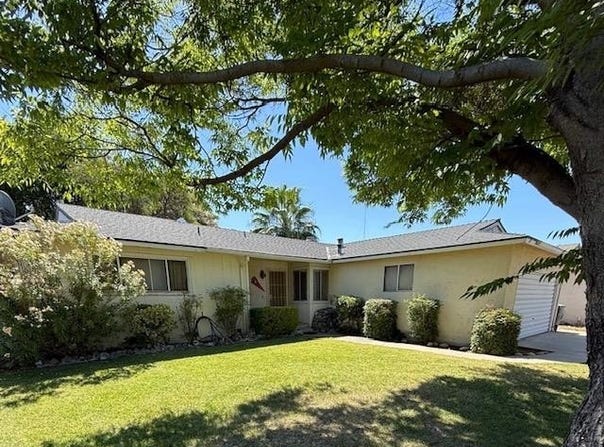 2415 Fordham Avenue, Clovis, CA 93611