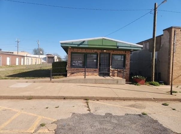 121 E Main Street, Geary, OK 73040
