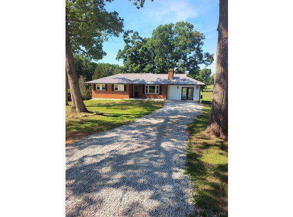 200 Ramsey Road, Hurt, VA 24563