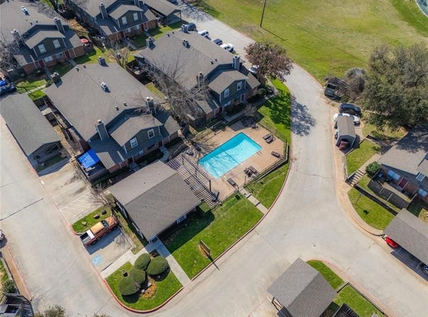 1122 Millview Drive, Arlington, TX 76012