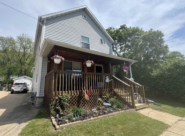877 S Sheldon Street, Richland Center, WI 53581
