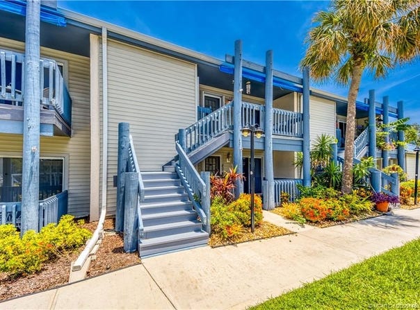 1637 NE Nautical Place unit: 807, Jensen Beach, FL 34957