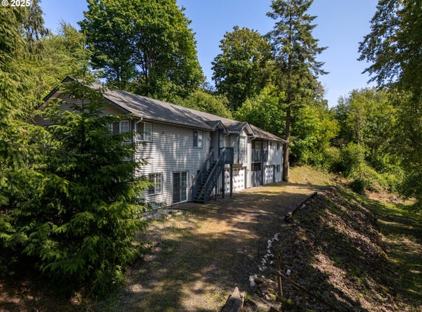 2340 KELSO DR, Kelso, WA 98626