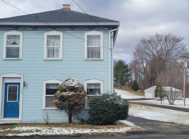 755 County Route 7, Schodack, NY 12063