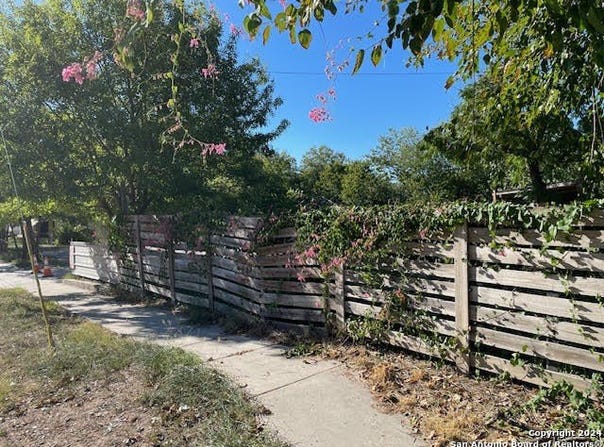 531 DAKOTA, San Antonio, TX 78203