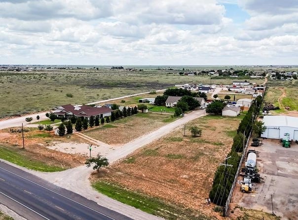 2244 E 176 SH, Andrews, TX 79714