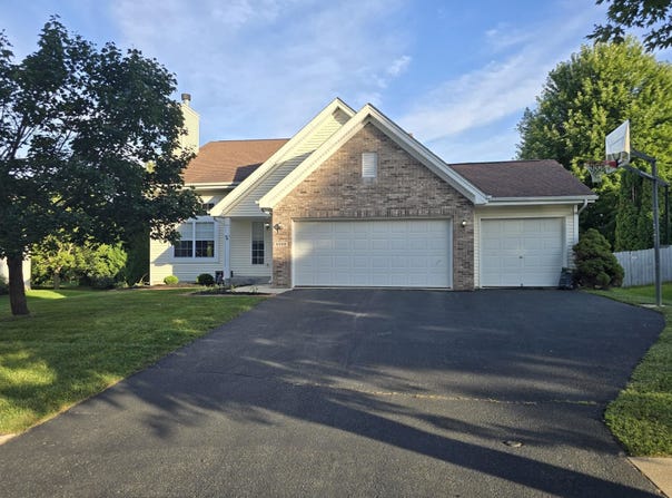 6585 SONOMA, ROCKFORD, IL 61114