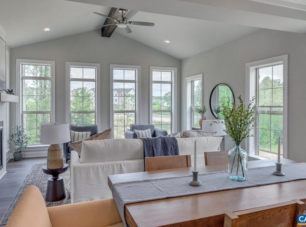 9 LARKIN LN, CROZET, VA 22932