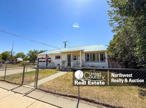 12 S 8th St E, Malta, MT 59538