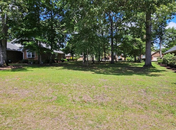 258 Ridge Lake Drive, Manning, SC 29102