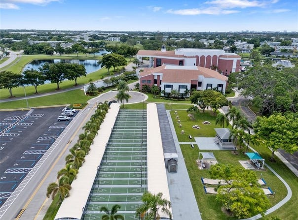 231 Markham, Deerfield Beach, FL 33442