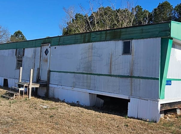 31256 Dewey St, Franklin, VA 23851