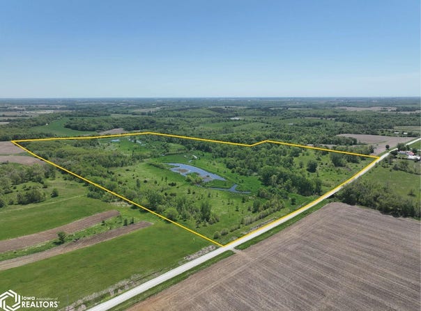 Nipa Boulevard, Fairfield, IA 52556