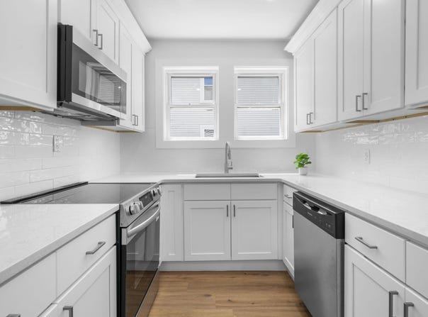 16 Spring Street, Franklin, NH 03235