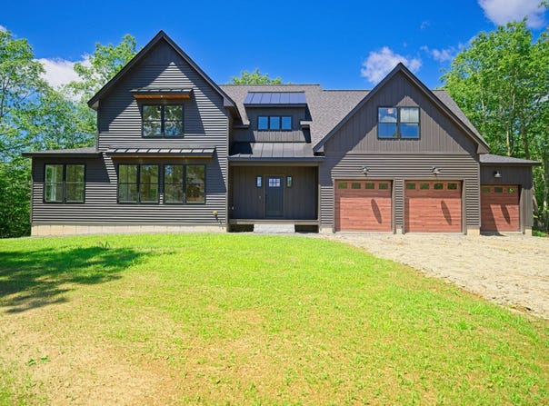 4 Betty Lane, Windham, ME 04062