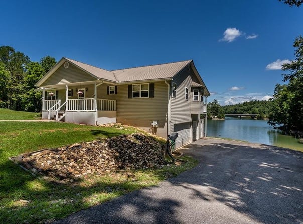 76 Twin Brook Drive, Blairsville, GA 30512