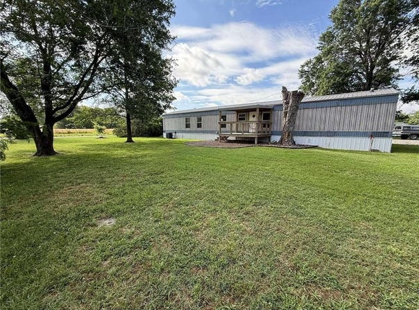 18 92nd Street, Columbus, KS 66725