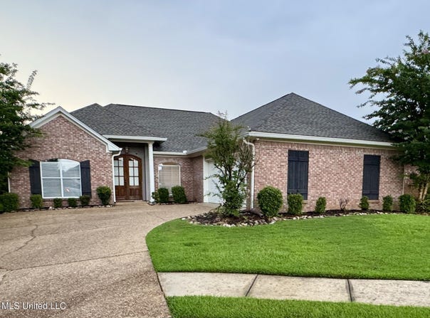 508 Oakleigh Place, Brandon, MS 39047