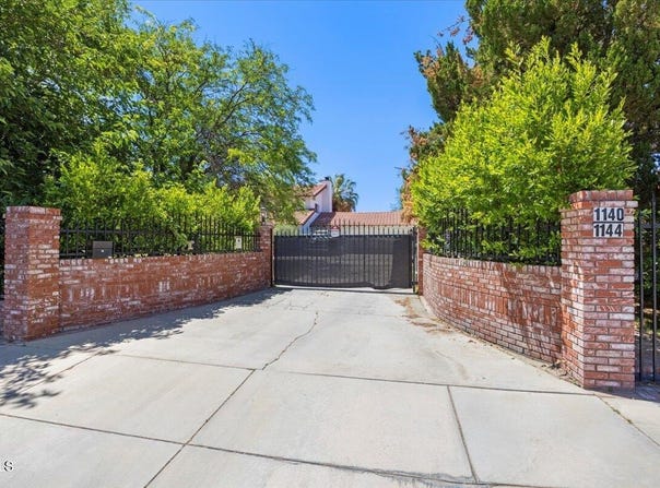 1140 West Lancaster Boulevard, Lancaster, CA 93534