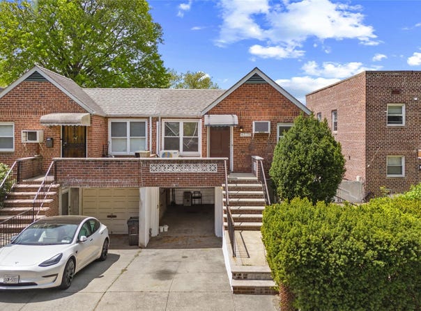 43-36 194th Street, Flushing, NY 11358