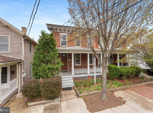 214 S BRADDOCK STREET, WINCHESTER, VA 22601