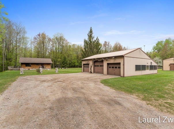 1442 W Tyler Road, Hart, MI 49420