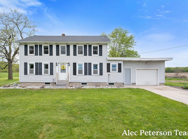 15799 40TH AVENUE, COOPERSVILLE, MI 49404