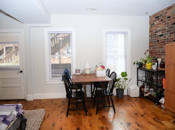 255 Paris, Boston, MA 02128