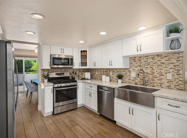 24995 Acacia Lane, Laguna Hills, CA 92653