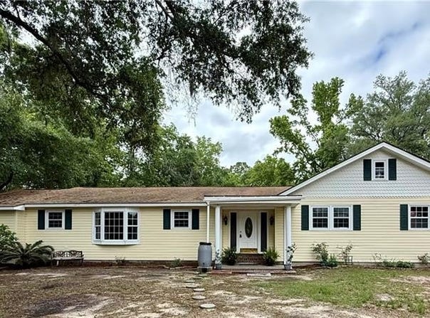 312 Schuman Drive, Bloomingdale, GA 31302