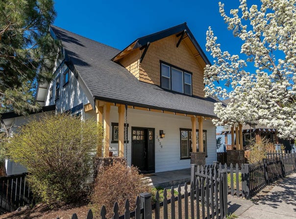 2539 NW Awbrey Road, Bend, OR 97703