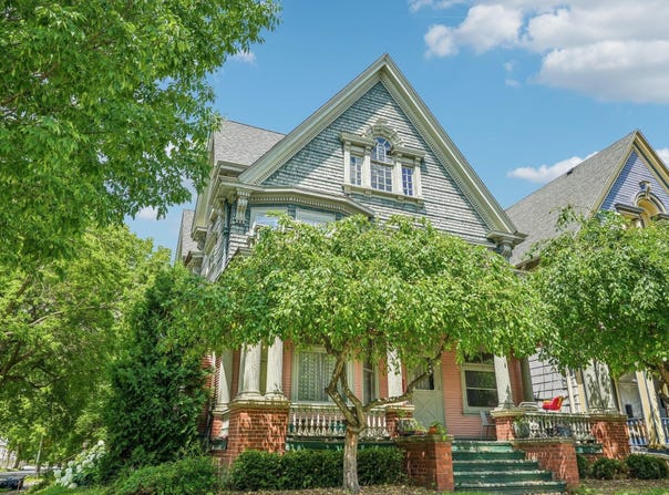 2932 W McKinley Blvd, Milwaukee, WI 53208