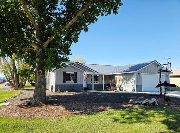 108 E 9th Avenue, Twin Bridges, MT 59754