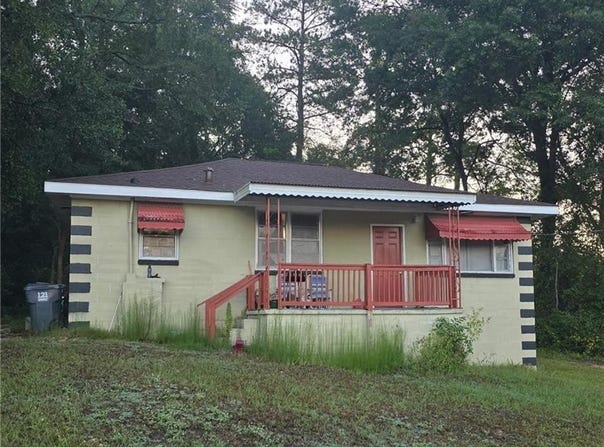 1604 Auburn Road, Phenix City, AL 36867