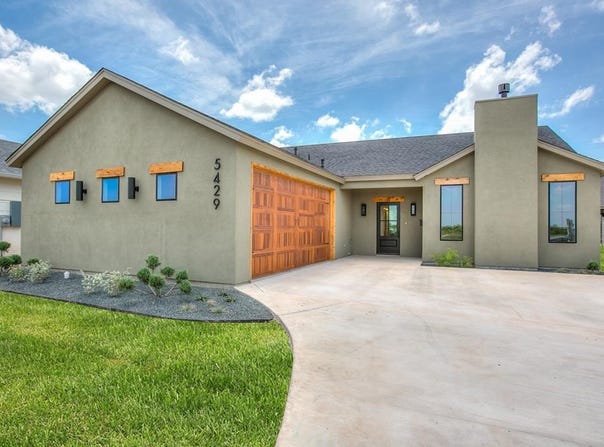 5429 Riviera Lane, San Angelo, TX 76904