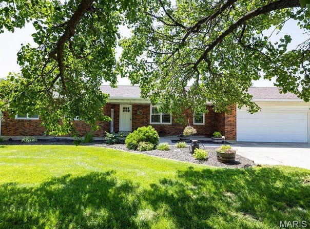14816 Highway UU, Bowling Green, MO 63334