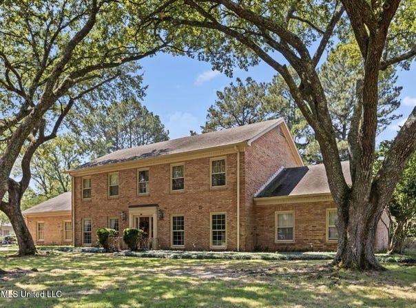 101 Olympia Fields, Jackson, MS 39211