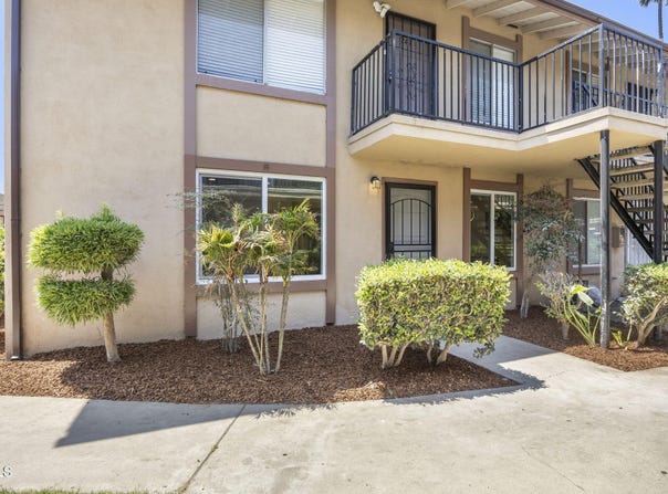 1920 North H Street, Oxnard, CA 93036