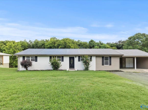 4712 Lloyd, Guntersville, AL 35976