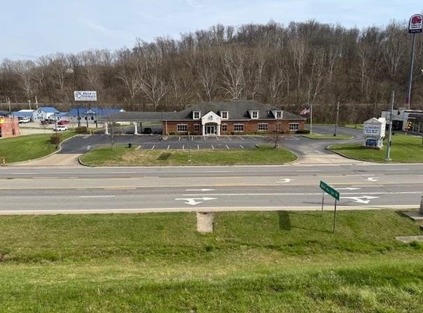 8026 Route 60 E, Barboursville, WV 25504