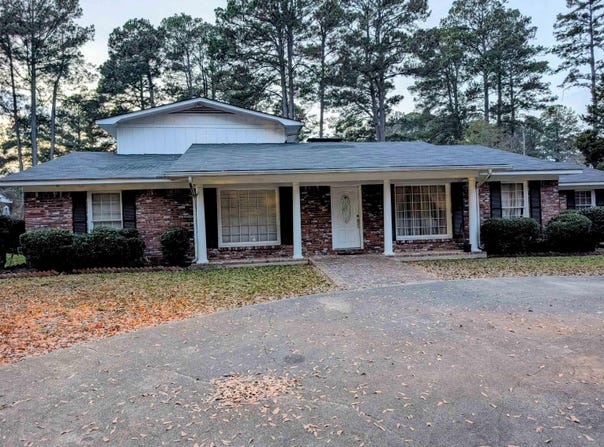 128 Elaine, Camden, AR 71701-3267